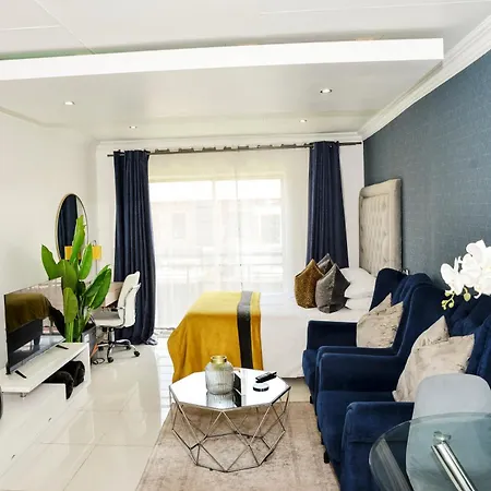 Eirini Elegant - Rispetto Apartment Midrand Exterior foto