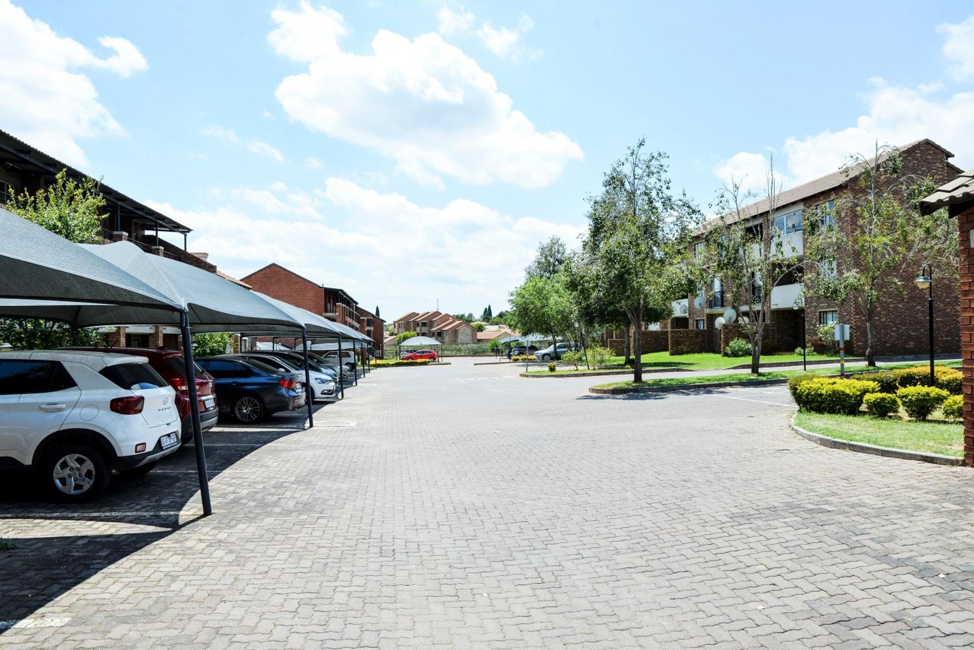 Eirini Elegant - Rispetto * Midrand